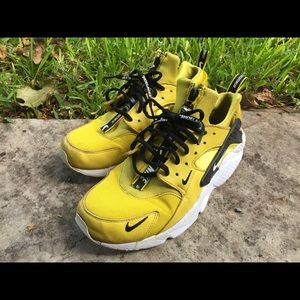 Nike Air Huarache Zip ‘Bright Citron’